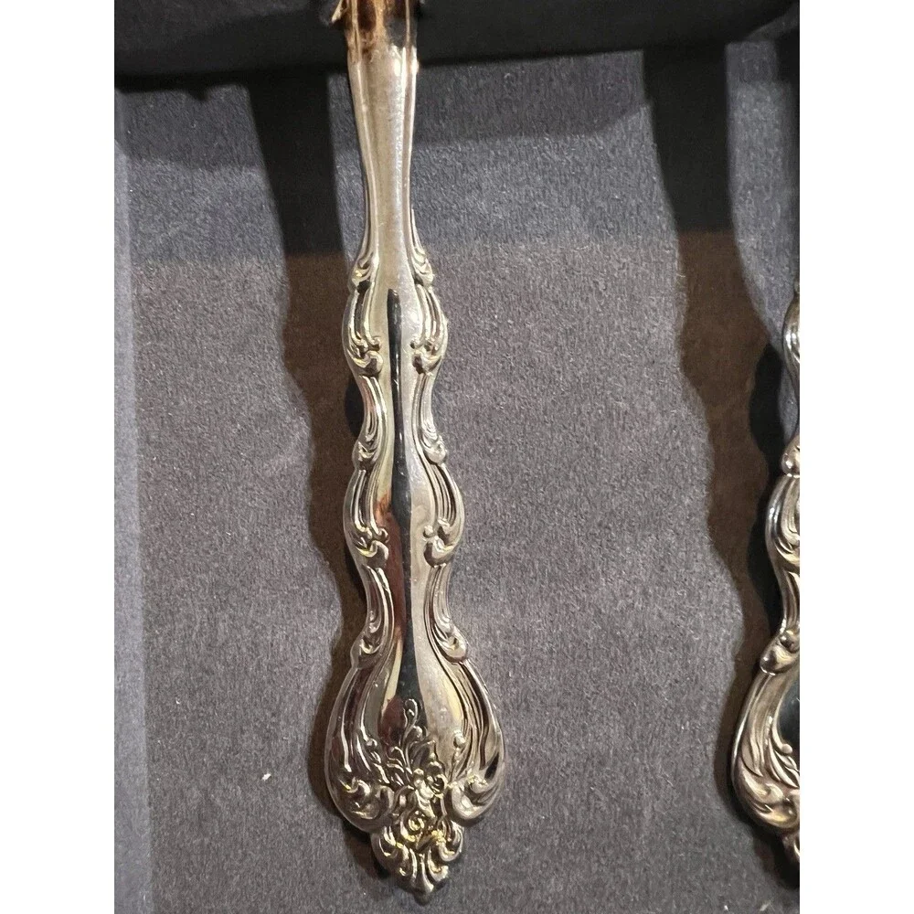 International Silver Company Silverplate Serving Forks Set of 2 – Vintage Scroll